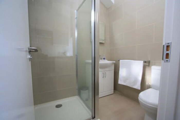 1 Bedroom Flat To Rent In Brighton Road, South Croydon, CR2