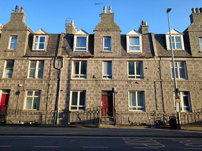 1 Bedroom Flat For Sale In Menzies Road, Aberdeen, Aberdeenshire, AB11