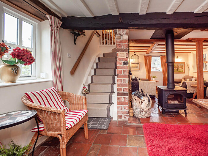 2 Bedroom Cottage For Sale In Stiffkey, NR23