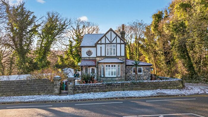 3 Bedroom Detached House For Sale In New Road Side, Horsforth, Leeds, West Yorkshire, LS18