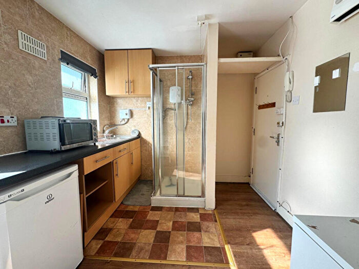 Studio To Rent In Greenstead Avenue, Woodford Green, Essex, IG8