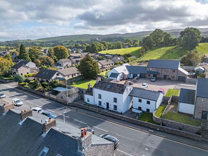 4 Bedroom Detached House For Sale In High Street, Kirkby Stephen, CA17