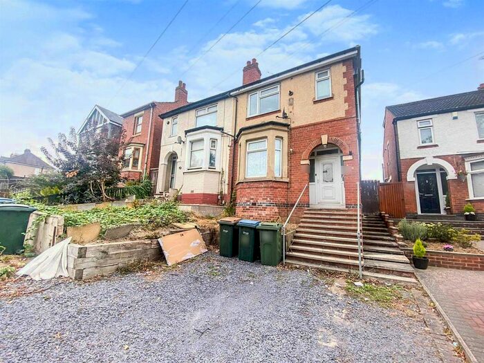 3 Bedroom Semi-Detached House To Rent In Hall Green Road, Henley Green, Coventry, West Midlands, CV6