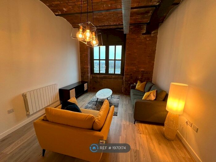 2 Bedroom Flat To Rent In Meadow Mill, Stockport, SK1