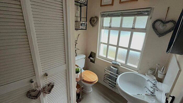 2 Bedroom Character Property To Rent In Church Street, Aspley Guise, Milton Keynes, MK17