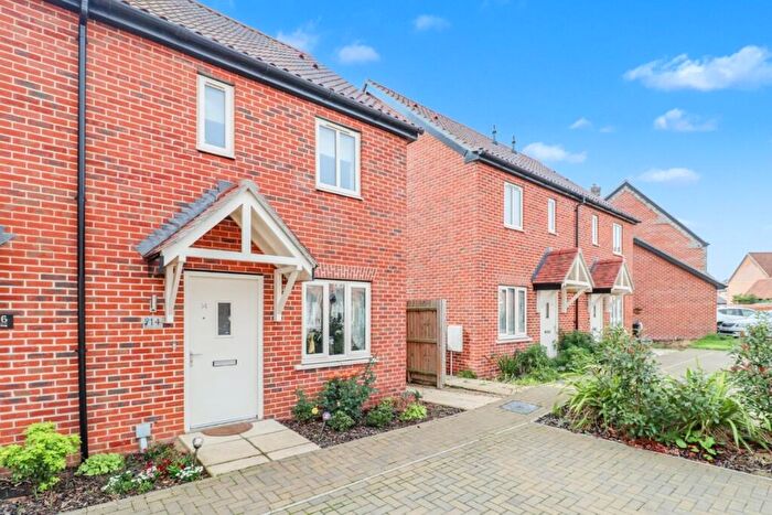 2 Bedroom Semi-Detached House For Sale In Farm Drive, Fakenham, NR21
