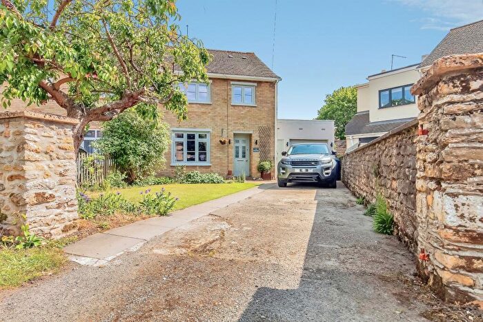 3 Bedroom Semi-Detached House For Sale In Portland Place, Whittlesey, Peterborough, PE7