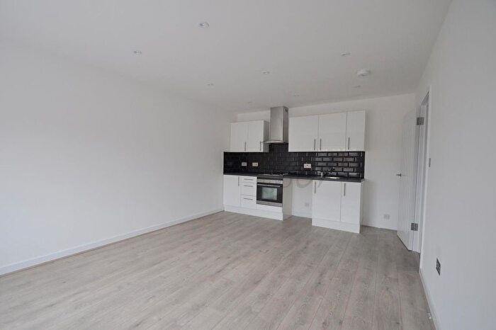 1 Bedroom Flat To Rent In Northbrook Street, Newbury, RG14