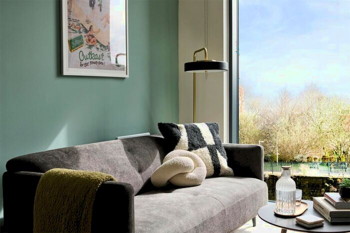 Apartment To Rent In Uncle Leeds, Whitehall, Leeds, LS12