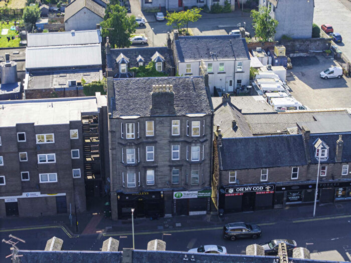 2 Bedroom Flat For Sale In Strathmartine Road, Dundee, DD3