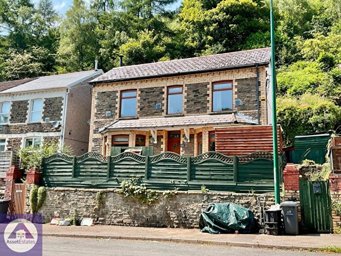 4 Bedroom Detached House For Sale In Aberbeeg Road, Abertillery, NP13