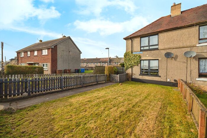 3 Bedroom End Of Terrace House For Sale In Pentland View, East Whitburn, Bathgate, EH47