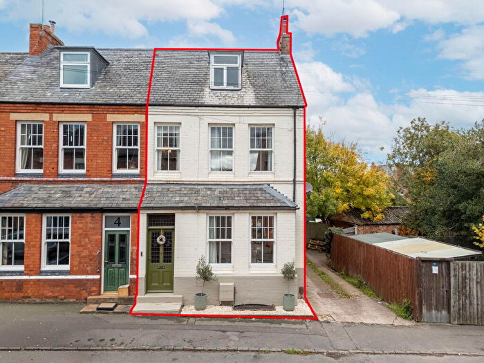 3 Bedroom End Of Terrace House For Sale In Patrick Street, Market Harborough, LE16