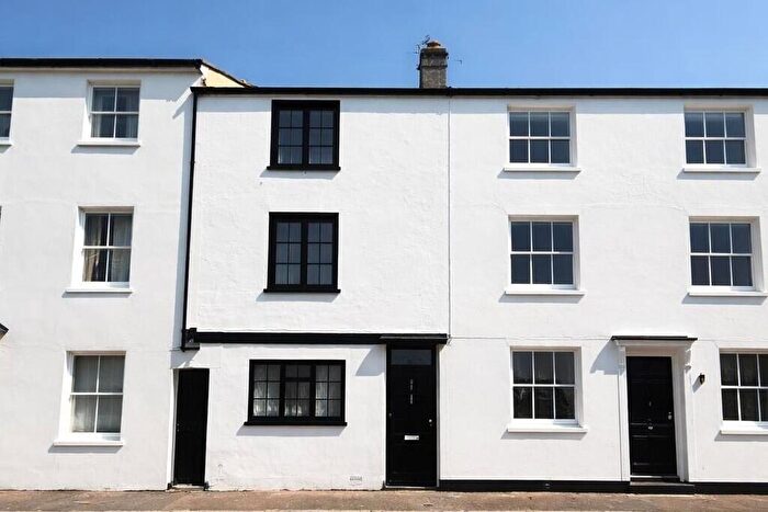 4 Bedroom Town House For Sale In Cross Street, Hove, BN3