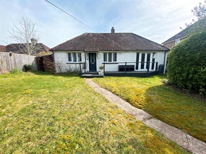 3 Bedroom Detached Bungalow For Sale In Sunny Ridge, Carters Corner, Hailsham, BN27