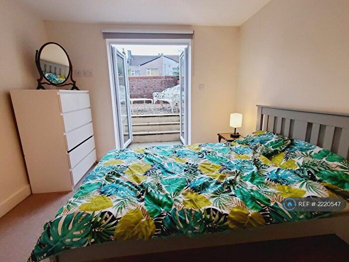 2 Bedroom Flat To Rent In Southville, Bristol, BS3