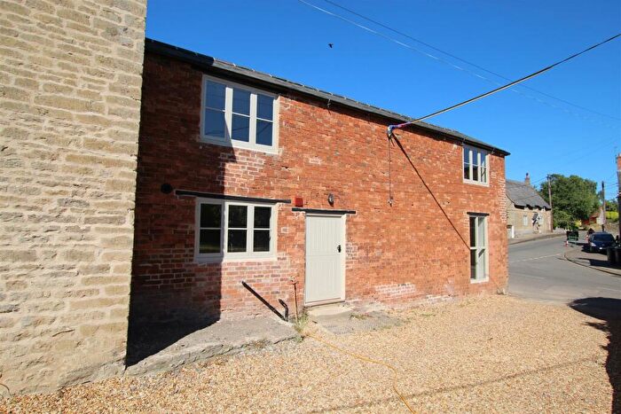 2 Bedroom Cottage To Rent In Stable Hill, Brigstock, Kettering, NN14