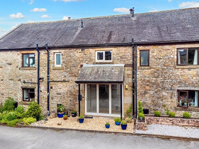 3 Bedroom Terraced House For Sale In Tudor Rose Cottage, Borwick, LA6