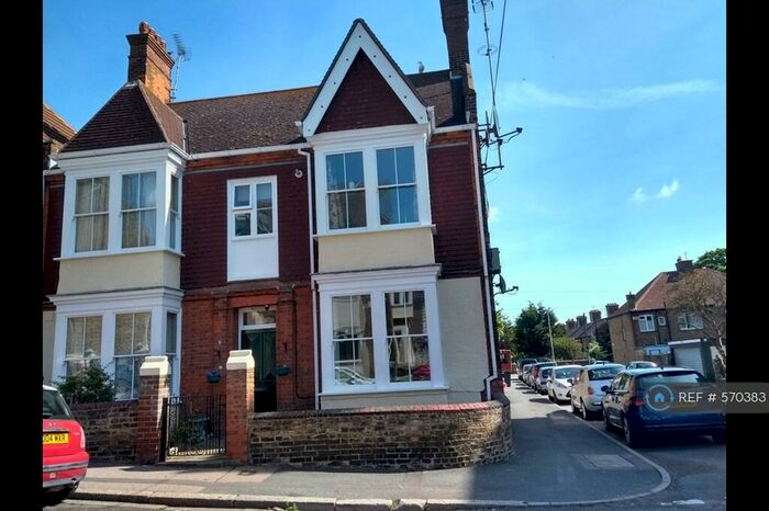 1 Bedroom Flat To Rent In Albert Road, Ramsgate, CT11