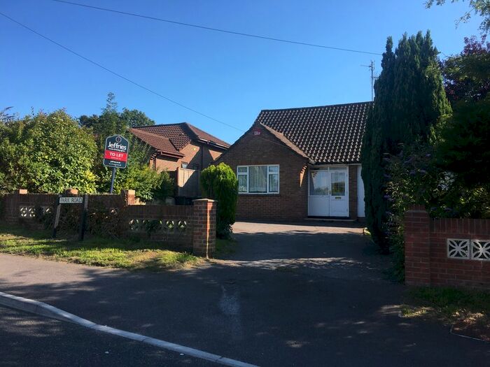 3 Bedroom Detached Bungalow To Rent In Park Road, Purbrook, Waterlooville, PO7
