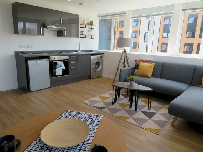 2 Bedroom House To Rent In Isambard Brunel Road, Portsmouth, PO1