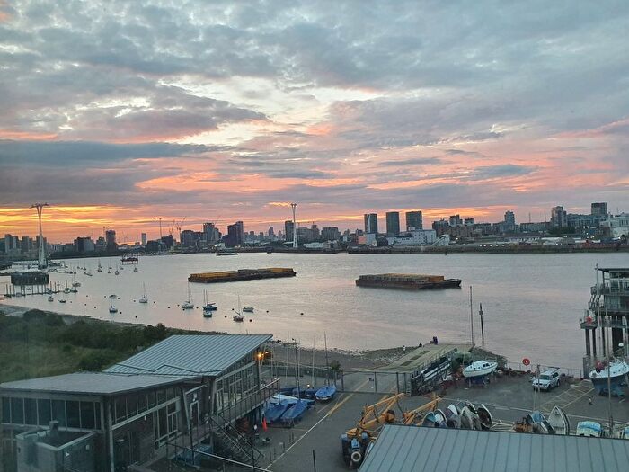 2 Bedroom Flat For Sale In Hugero Point, Rennie Street London, SE10