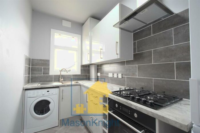 2 Bedroom Apartment To Rent In Harborne, Birmingham, B17