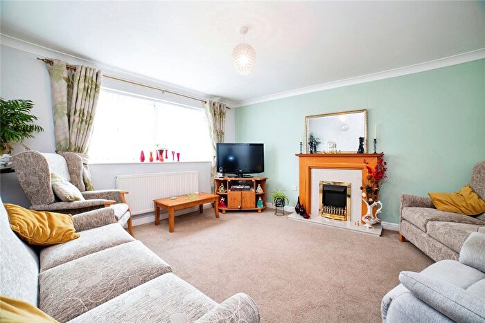3 Bedroom Bungalow For Sale In Davies Avenue, Sutton-In-Ashfield, Nottinghamshire, NG17