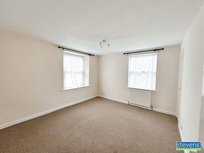 2 Bedroom End Of Terrace House To Rent In North Street, Okehampton, EX20