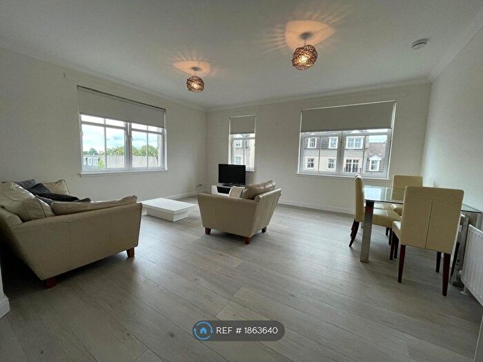 2 Bedroom Flat To Rent In Great Western Road, Aberdeen, AB10