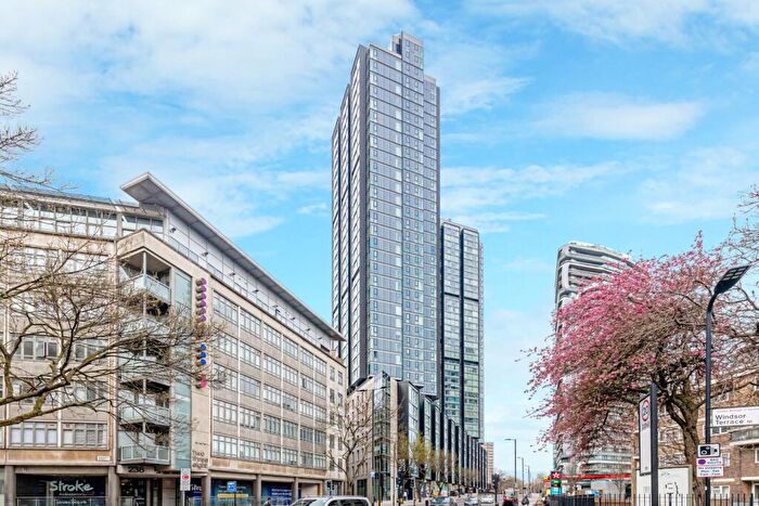 3 Bedroom Flat To Rent In Valencia Tower, Bollinder Place, EC1V