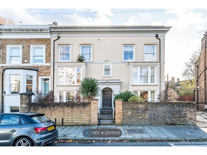 1 Bedroom Flat To Rent In Gatehouse Lodge, London, SW9