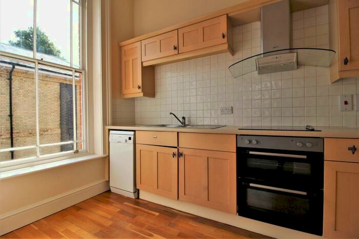 2 Bedroom Flat To Rent In Duplex Apartment, Cliftonville -, NN1