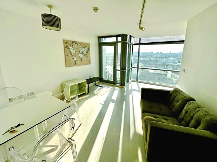 1 Bedroom Flat To Rent In Manor Mills, Ingram Street, Leeds, West Yorkshire, LS11