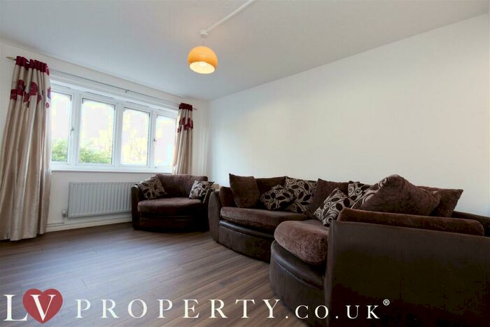 2 Bedroom House To Rent In Villa Street, Birmingham, B19