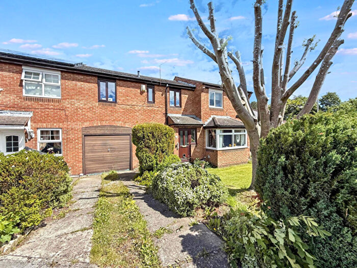 3 Bedroom Semi Detached House For Sale In Lindisfarne, Oakerside, Peterlee, Durham, SR8