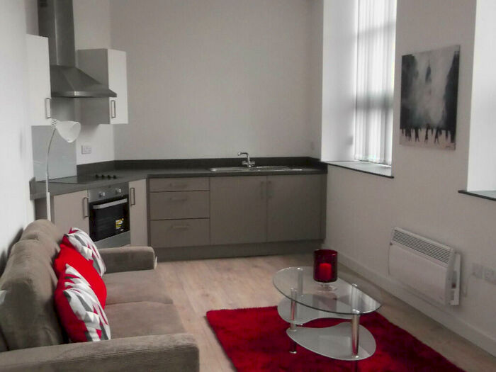 1 Bedroom Apartment To Rent In Mill Street, City Centre, Bradford, BD1