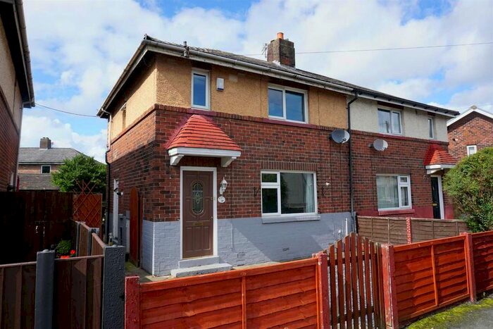 3 Bedroom Semi-Detached House To Rent In Enville Road, Salford M6
