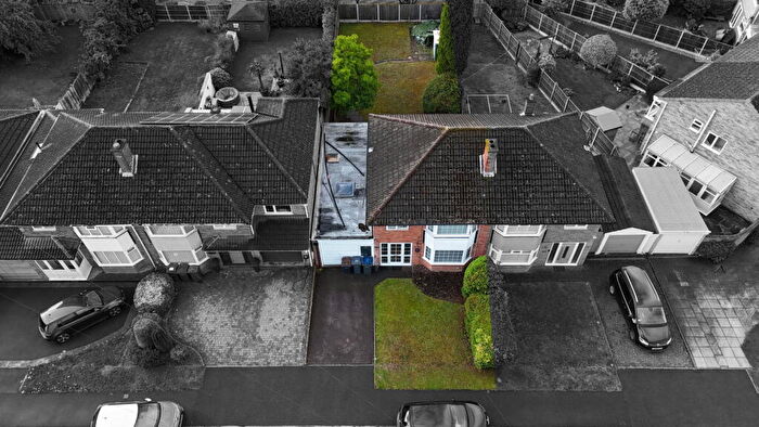 3 Bedroom Semi-Detached House For Sale In Streather Road, Sutton Coldfield, B75