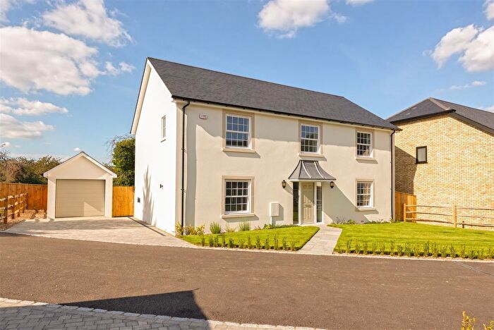 4 Bedroom Detached House For Sale In Barfield Gardens, Offham, West Malling, ME19