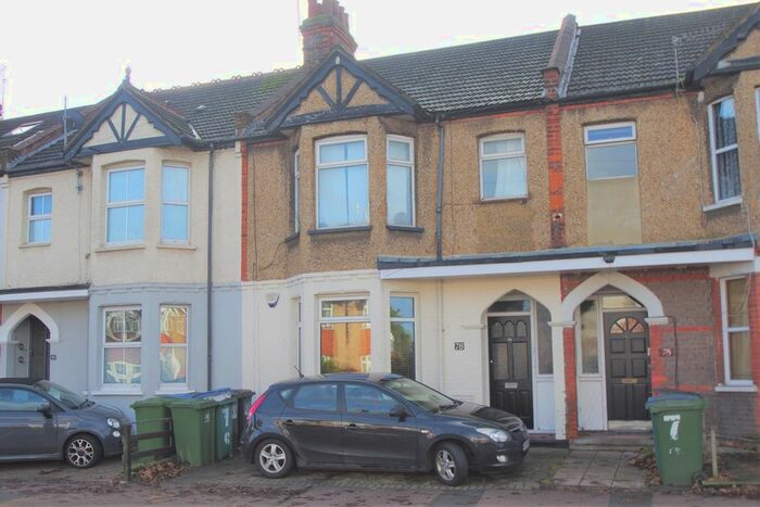 1 Bedroom Flat To Rent In Bushey Mill Lane, Watford, WD24