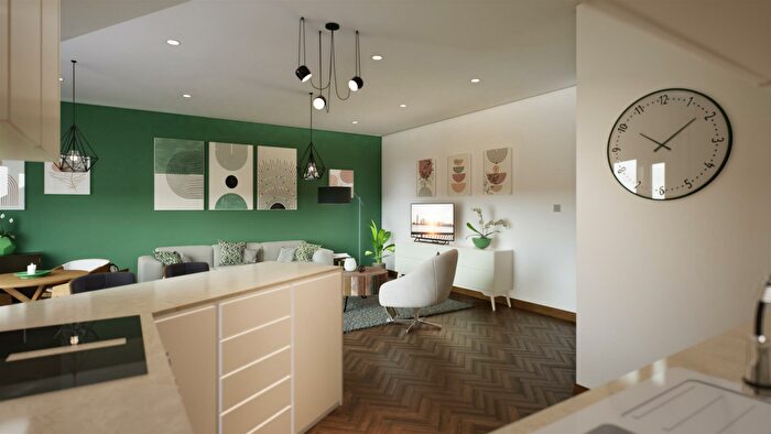 2 Bedroom Flat For Sale In Flat, Lochwinnoch Road, Kilmacolm, PA13