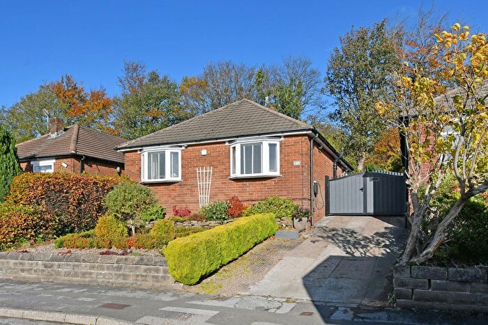 2 Bedroom Detached Bungalow For Sale In Bents Crescent, Dronfield, Derbyshire, S18