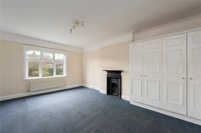 1 Bedroom Studio To Rent In Becmead Avenue, London, SW16