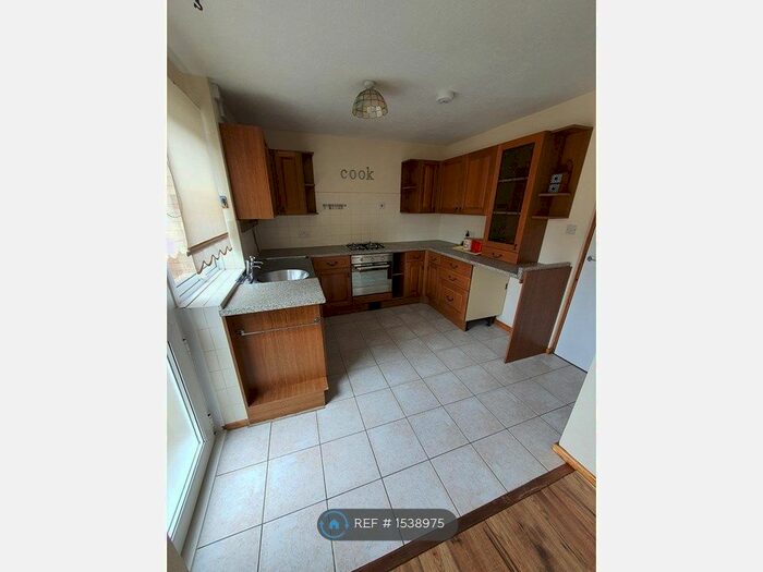 3 Bedroom Terraced House To Rent In Coneygree Court, Northampton, Northamptonshire, NN3