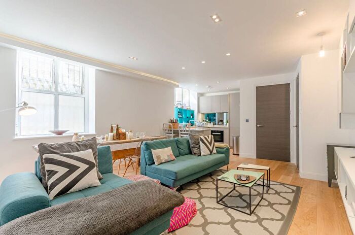 2 Bedroom Flat To Rent In Windsor Street, Angel, London, N1