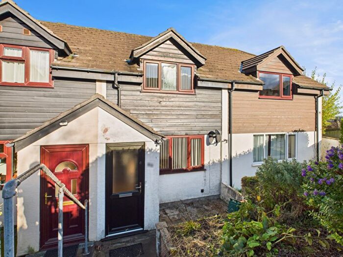 2 Bedroom Property To Rent In Alderwood Parc, Penryn, TR10