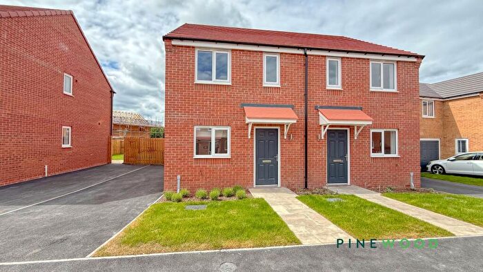 3 Bedroom Semi-Detached House To Rent In Ford Close, Newark, NG22