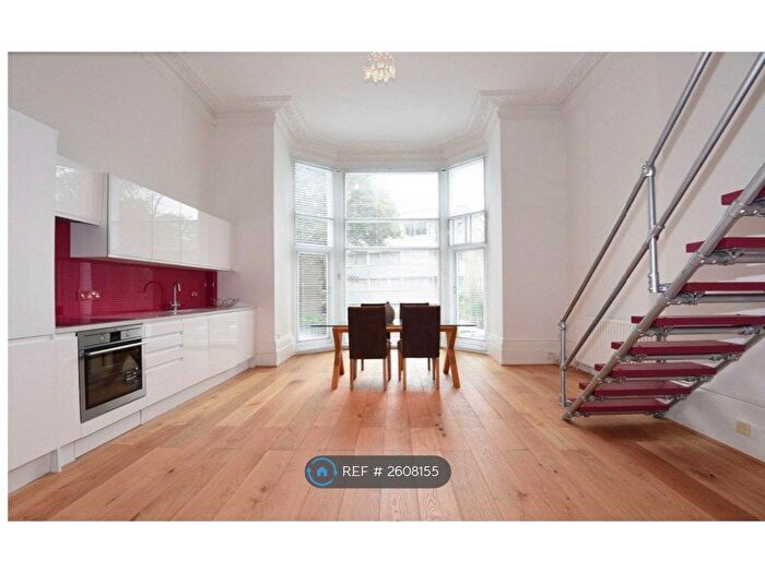 1 Bedroom Flat To Rent In Belsize Park Gardens, London, NW3