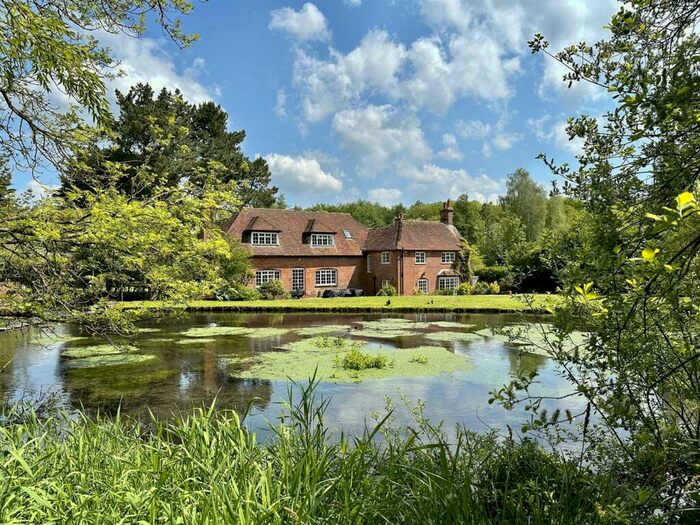 5 Bedroom Detached House For Sale In Andwell Lane, Andwell, Hook, RG27